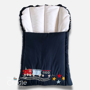 Classic Nest- Navy Blue-White Train