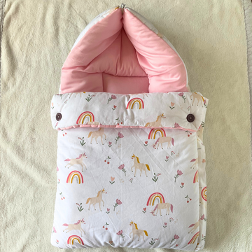 Classic Nest - Unicorn Hooded Nest