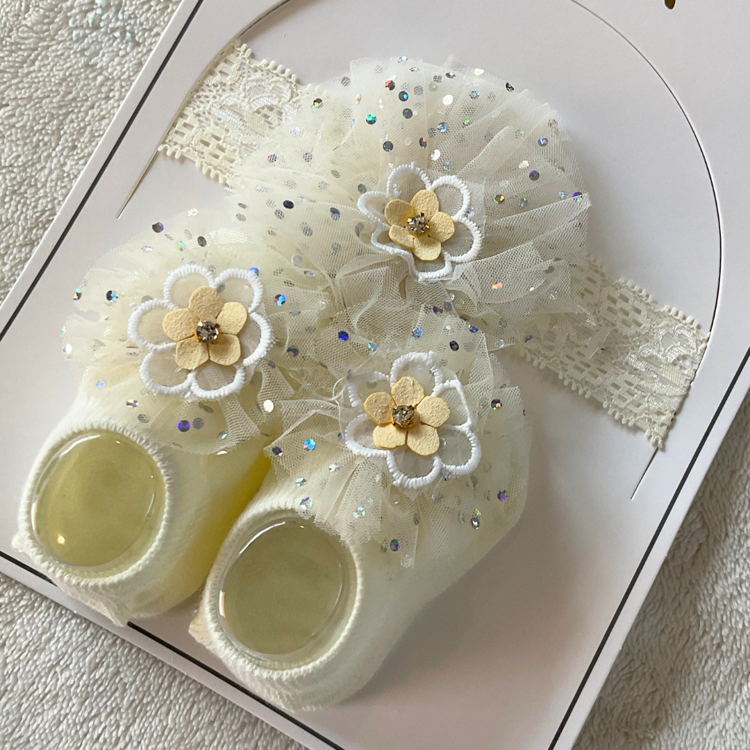 Headband & Socks Set - Cream