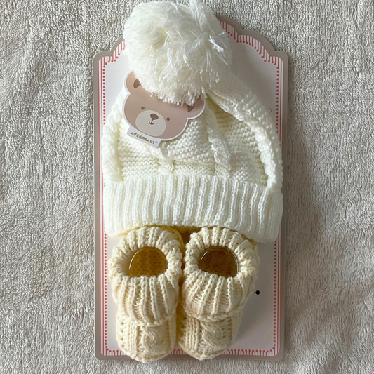 Knitted Cap & Booties Set - Cream