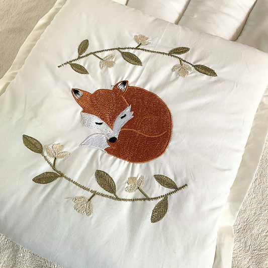 Classic Nest- Sleeping Fox