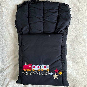 Classic Nest- Navy Blue Train