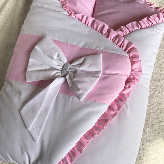 Classic Nest - White & Pink Bow